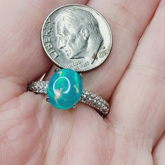 Elegant Silver Opal Ring with Crystal Accents - Picture 8 of 12